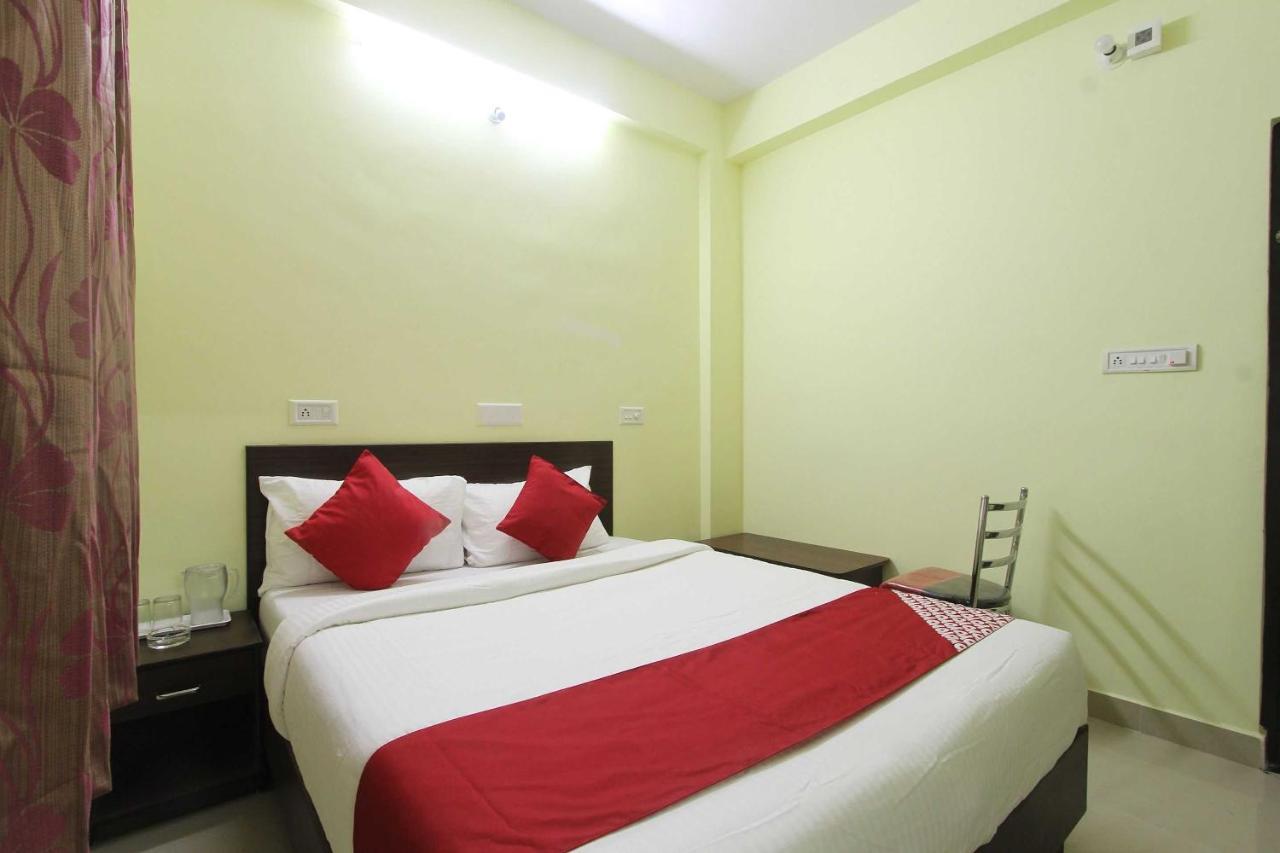 Hotel O V R Residency Near Sri Amruth Chithra Mandira Бангалор Екстериор снимка