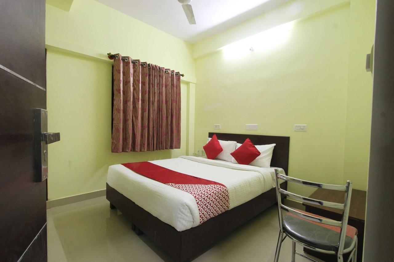 Hotel O V R Residency Near Sri Amruth Chithra Mandira Бангалор Екстериор снимка