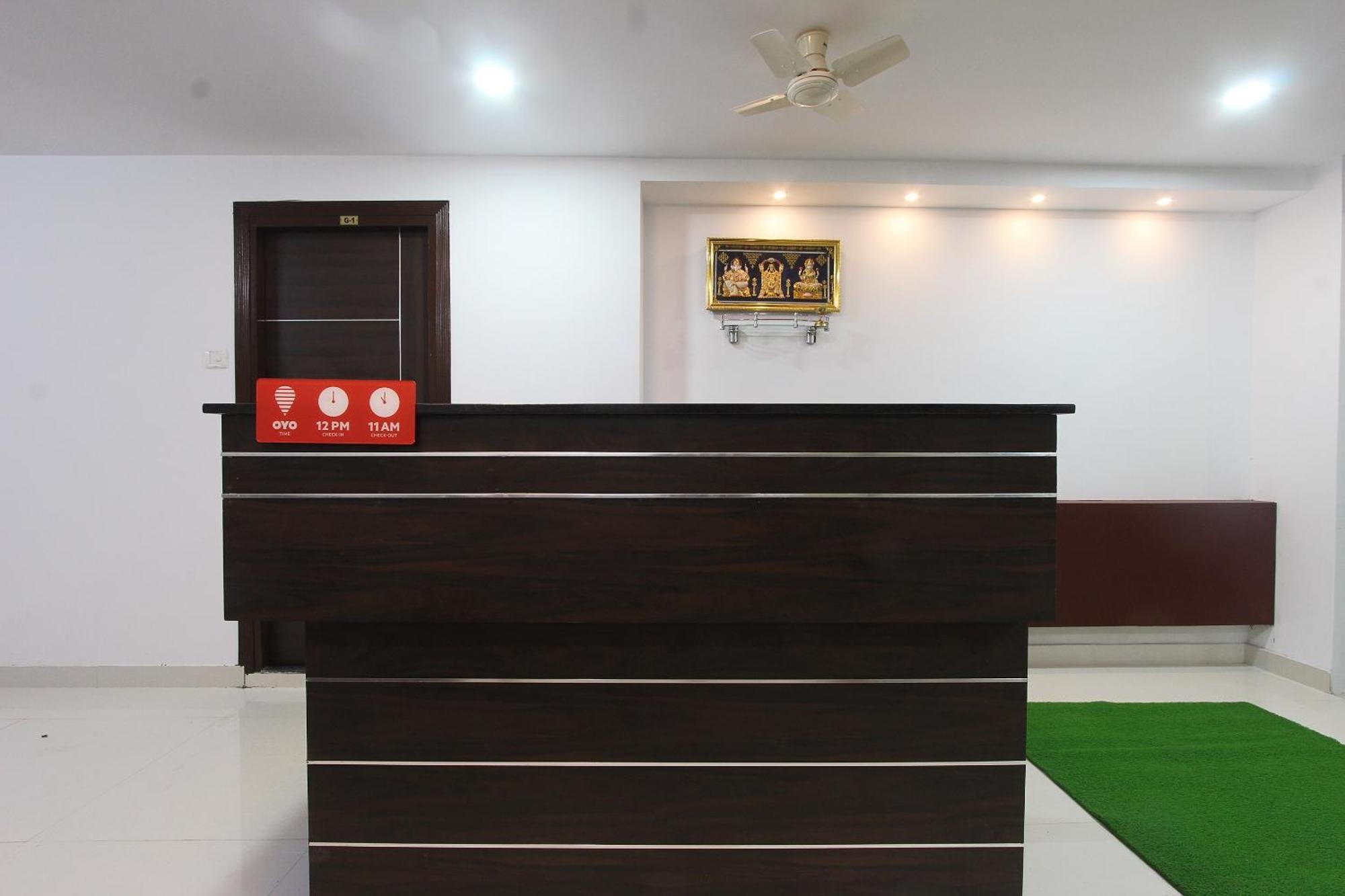 Hotel O V R Residency Near Sri Amruth Chithra Mandira Бангалор Екстериор снимка